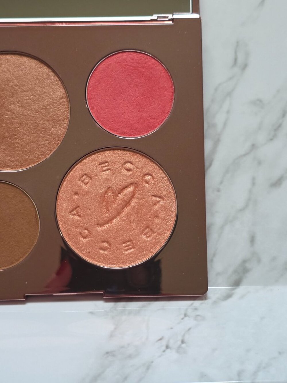 Becca x Chrissy Teigen Glow Face Palette - Picture 6 of 8